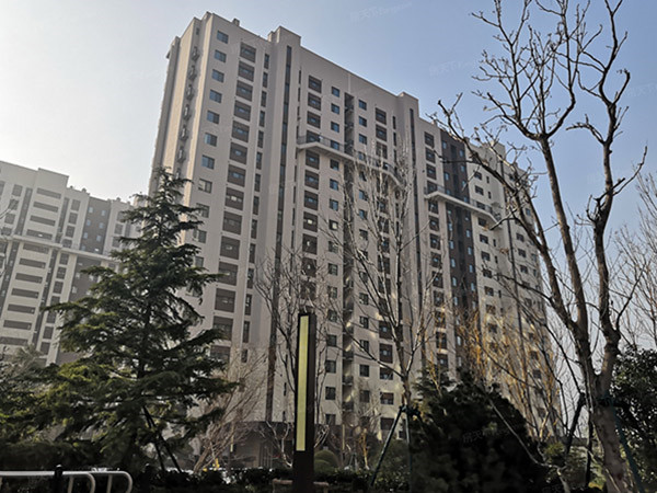萬科寧波龍湖鐘公廟工地